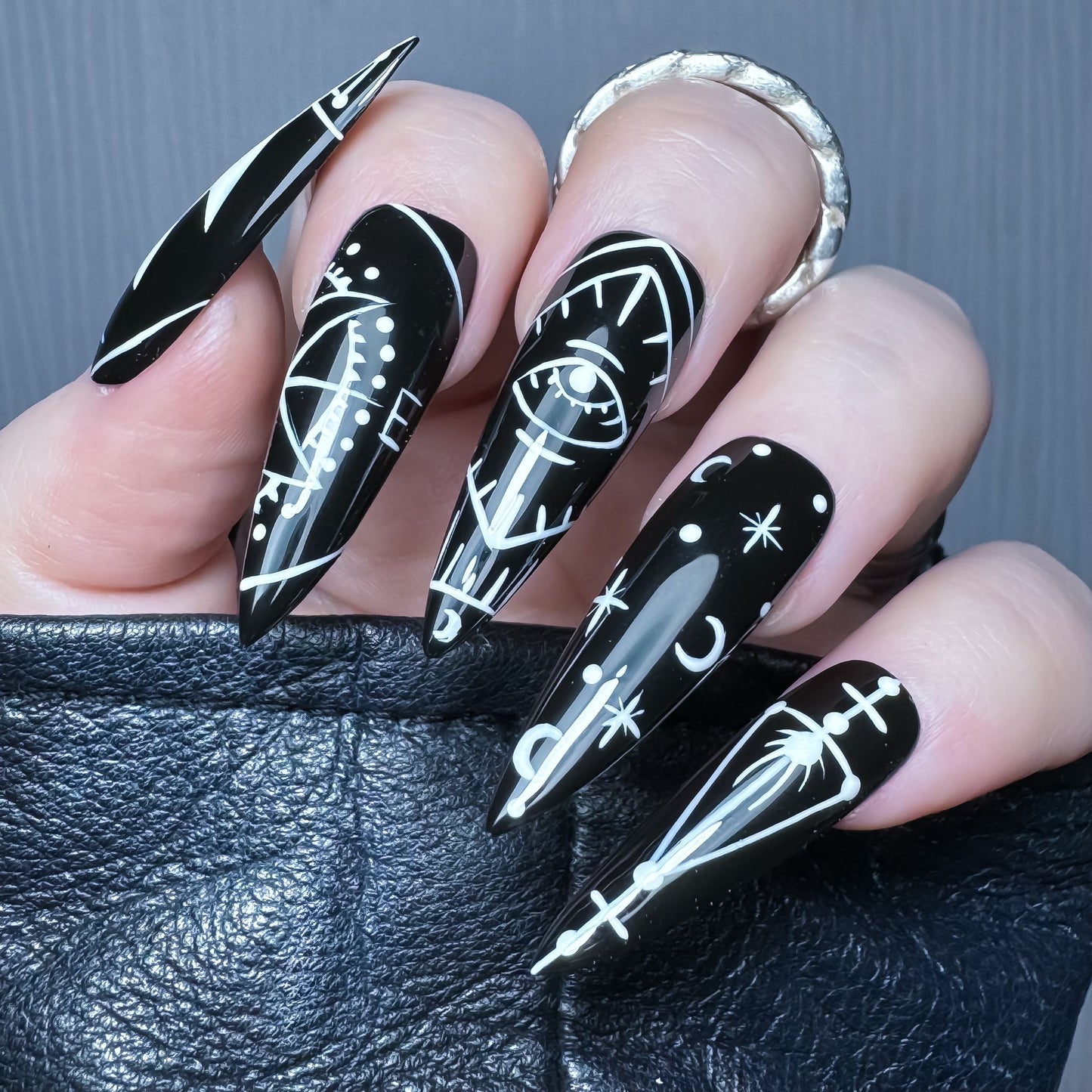 Tarot (Black)